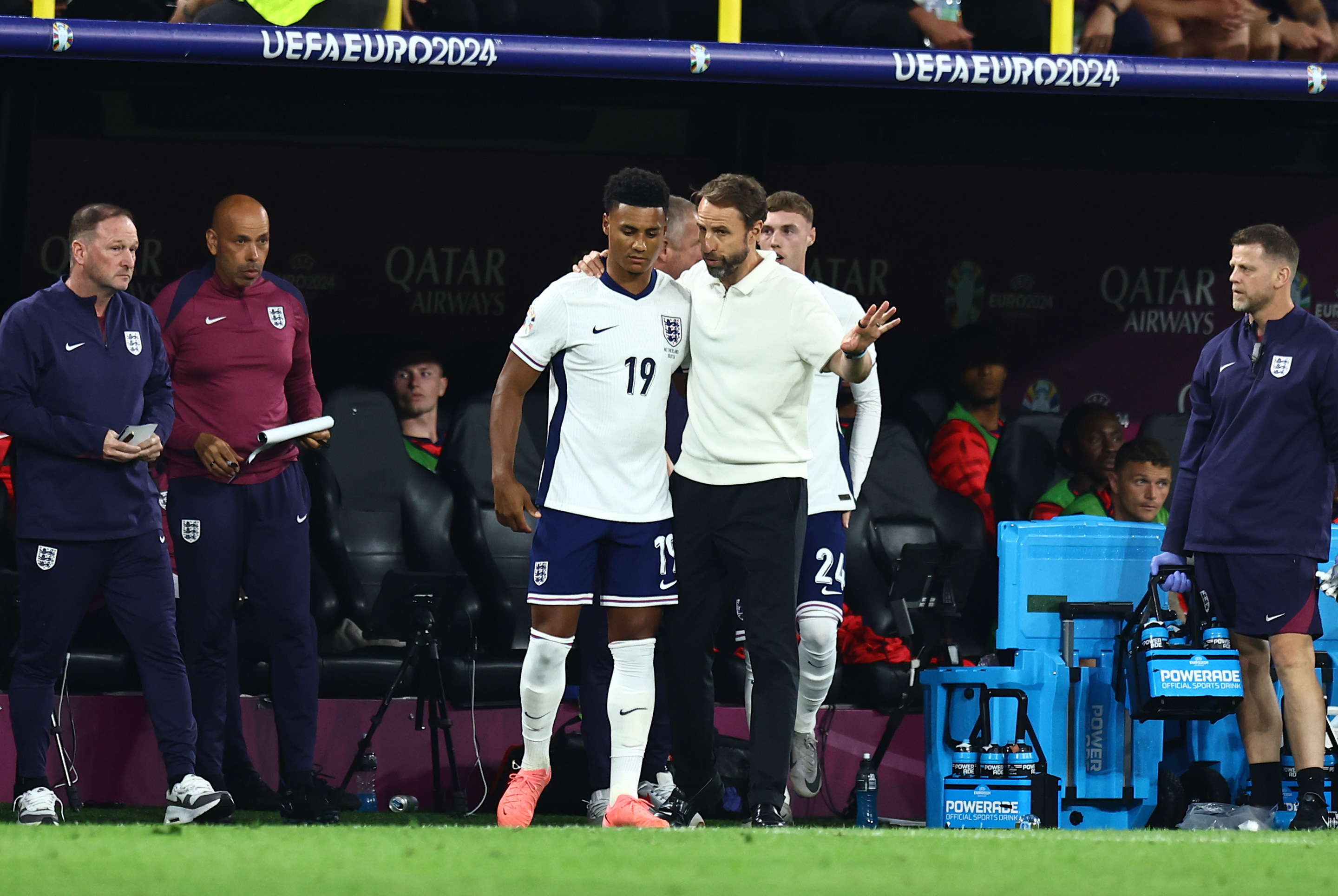 星空体育官方网站包含波特兰开拓者赛前战术微调西汉姆再遭质疑备战NBA总决赛，阿贾克斯围绕意大利杯远射贴柱直接炸裂的词条